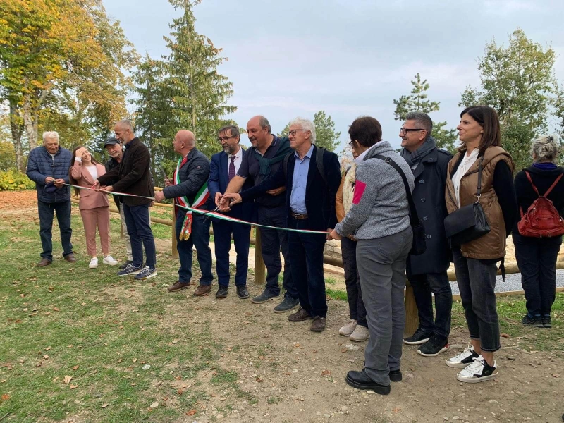 Operazioni di restauro della Pieve di Toano